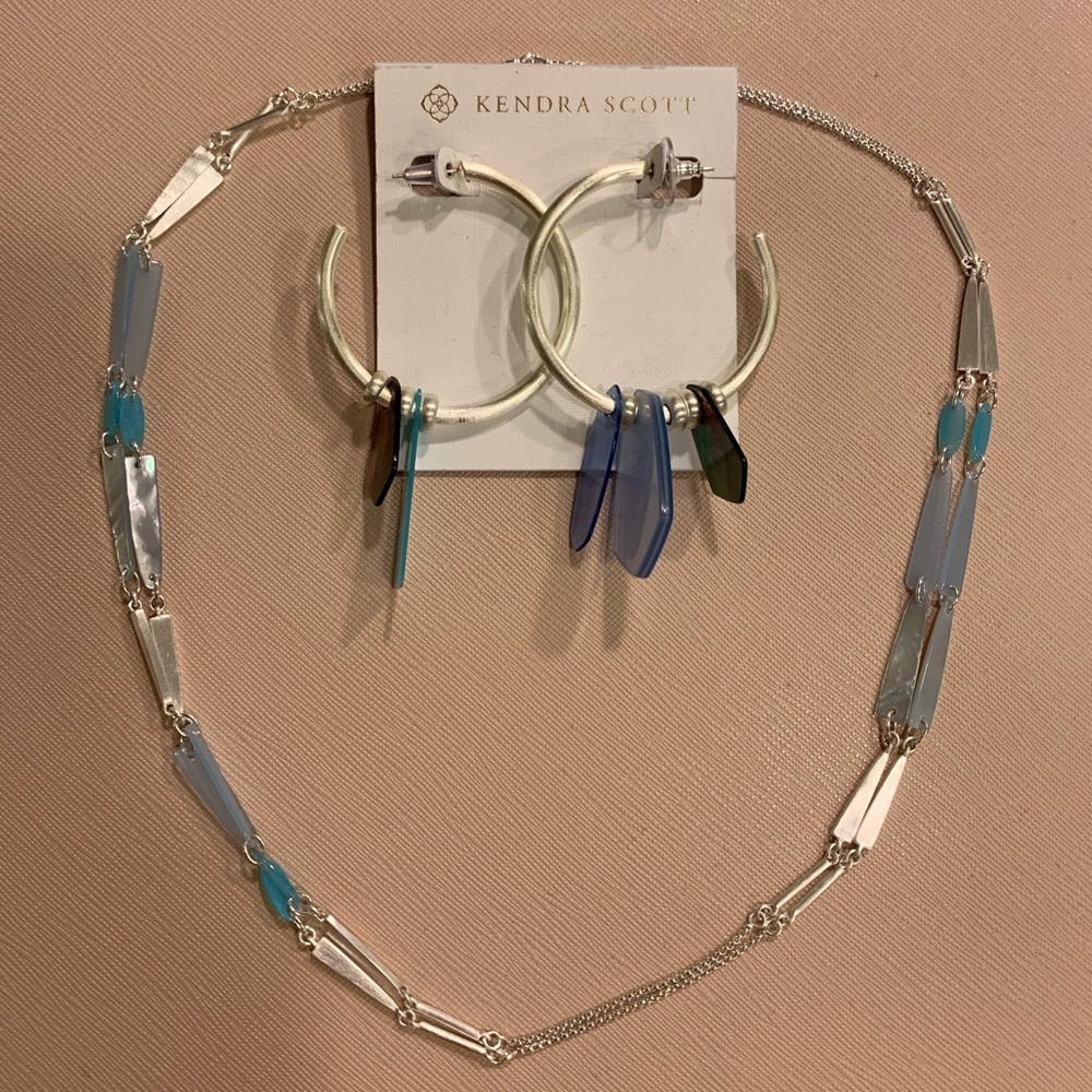 NWOT Kendra Scott Yazmin Long Necklace